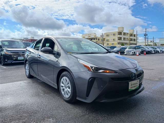 トヨタ プリウス