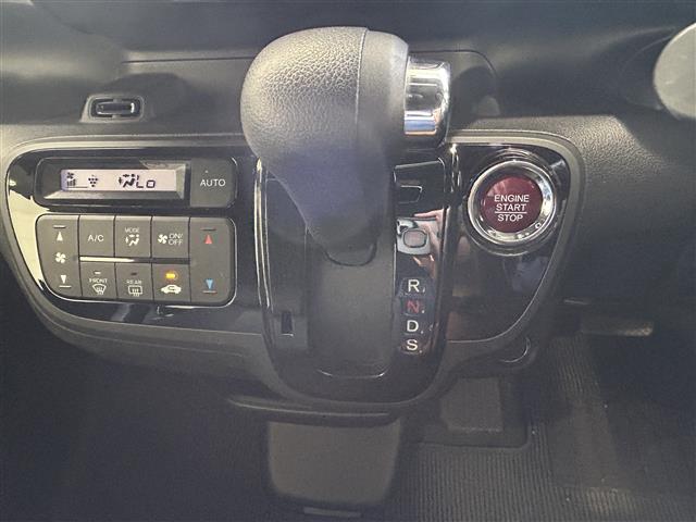 ホンダ N-BOXスラッシュ