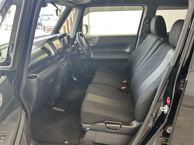 ホンダ N-BOXスラッシュ