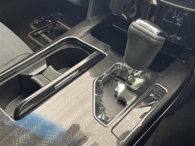 トヨタ クラウンハイブリッド