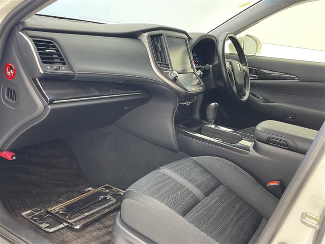 トヨタ クラウンハイブリッド