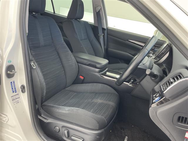 トヨタ クラウンハイブリッド