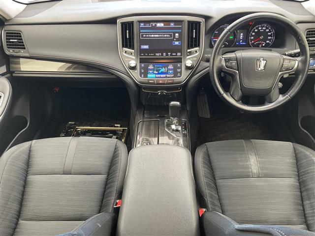 トヨタ クラウンハイブリッド