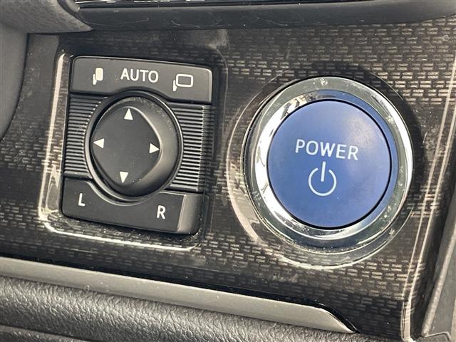 トヨタ クラウンハイブリッド