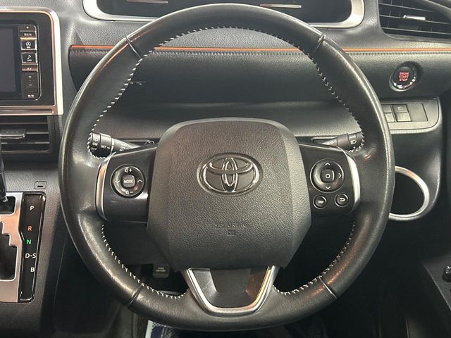 トヨタ シエンタ