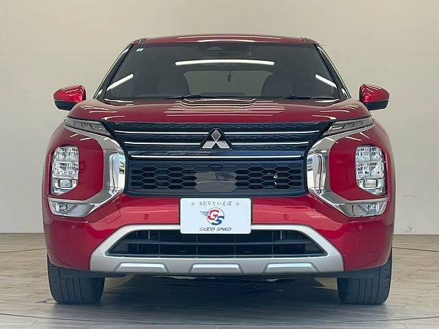 三菱 アウトランダー