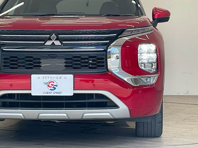 三菱 アウトランダー