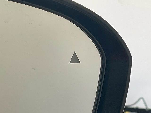 三菱 アウトランダー