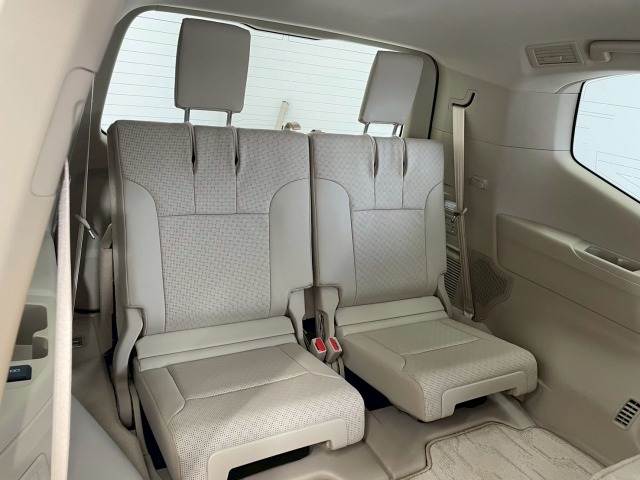 トヨタ ランドクルーザー300