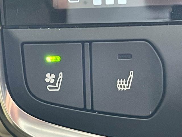 トヨタ ランドクルーザー300