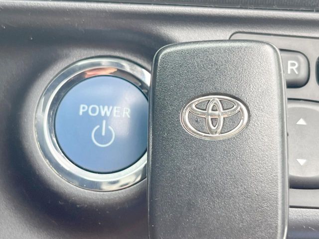 トヨタ アクア