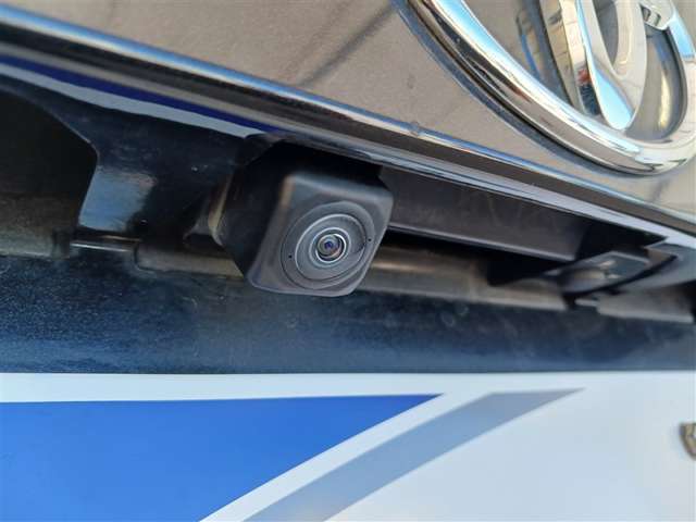 トヨタ ピクシスメガ