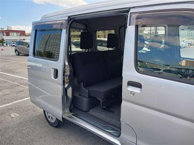 トヨタ ピクシスバン