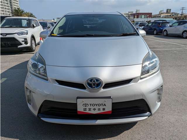 トヨタ プリウス