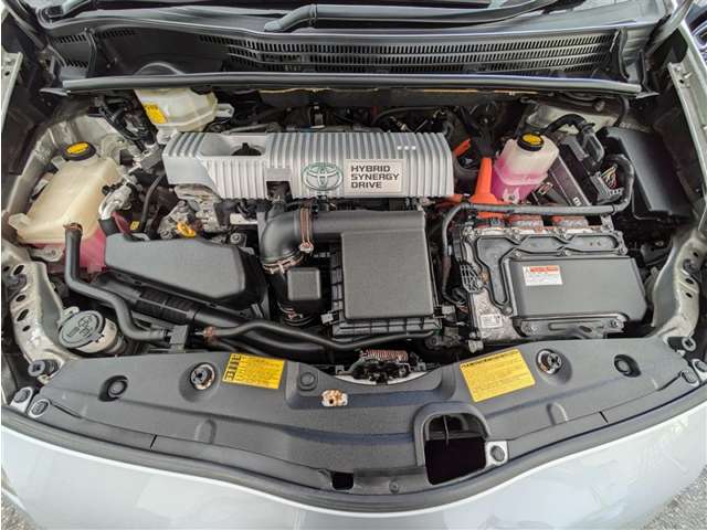 トヨタ プリウス