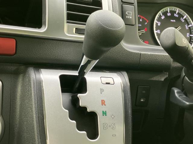 トヨタ ハイエース