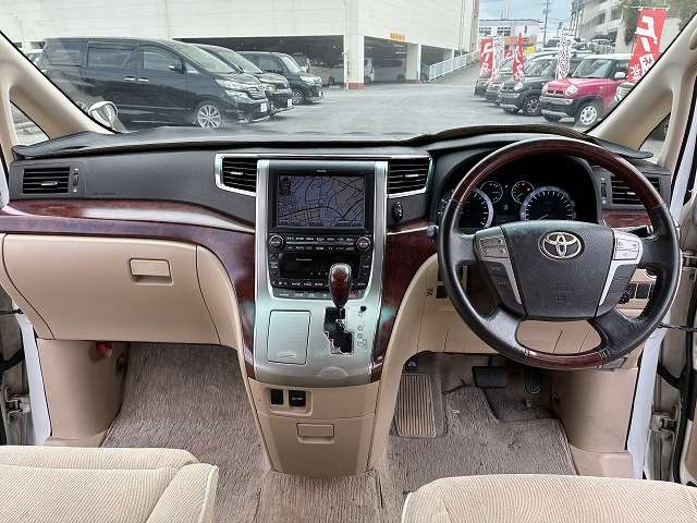 トヨタ アルファード