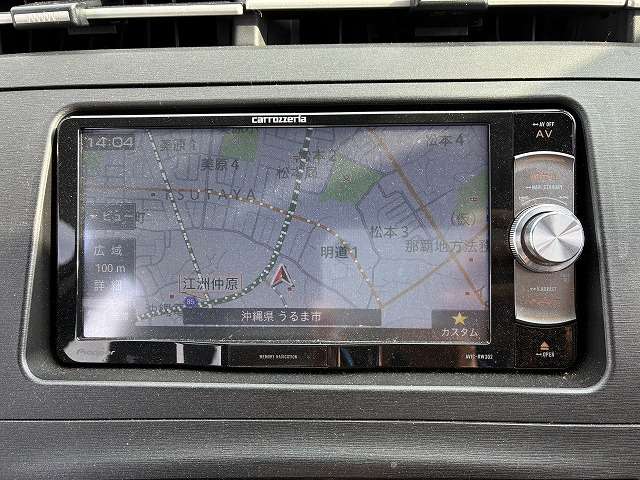 トヨタ プリウス