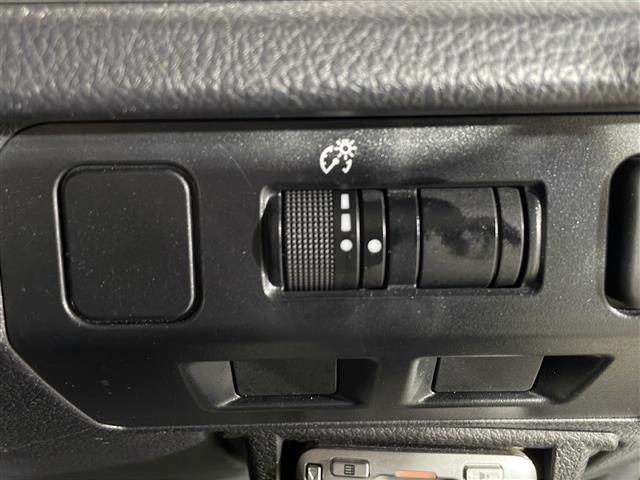 スバル フォレスター