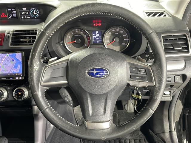 スバル フォレスター