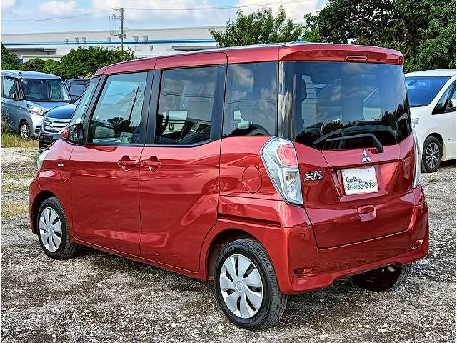 三菱 eKスペース