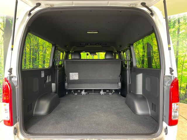 トヨタ ハイエースバン