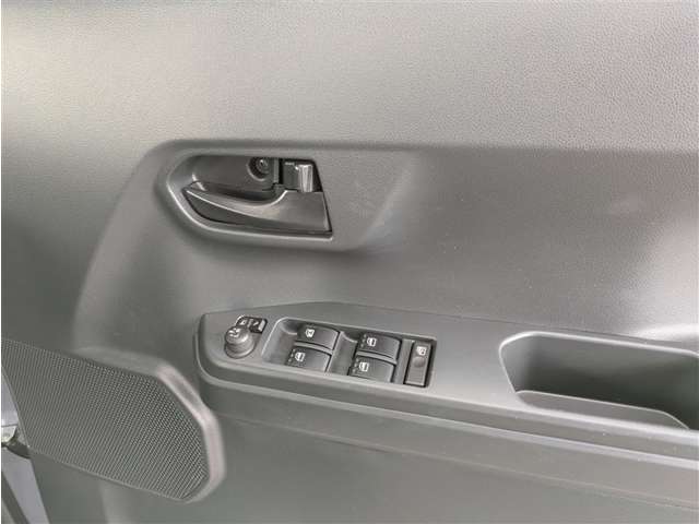 ダイハツ ウェイク