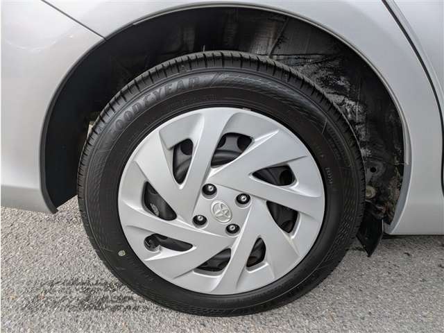 トヨタ カローラアクシオ