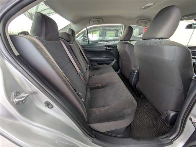 トヨタ カローラアクシオ