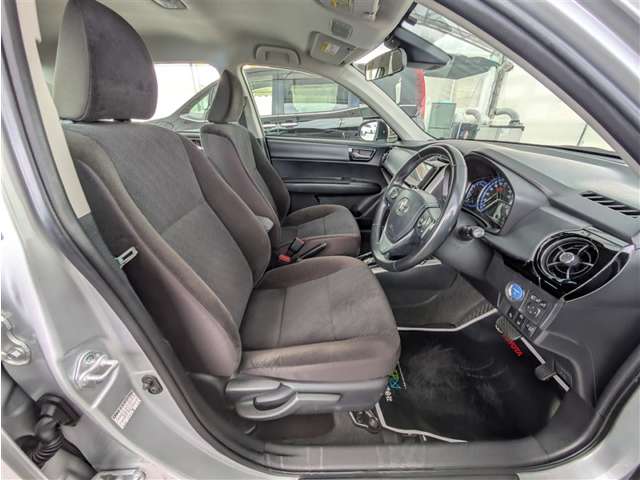 トヨタ カローラアクシオ