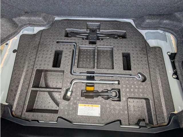 トヨタ カムリハイブリッド