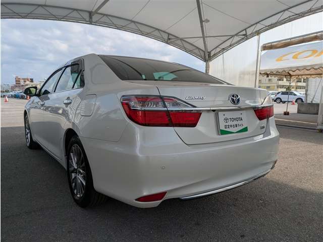 トヨタ カムリハイブリッド