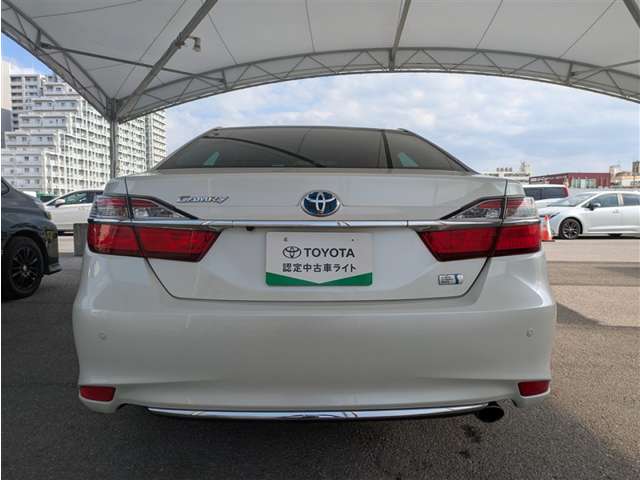 トヨタ カムリハイブリッド