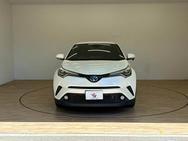 トヨタ C-HR