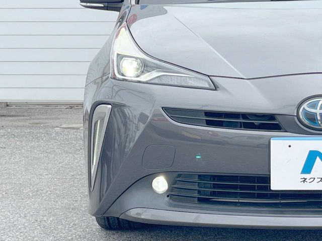 トヨタ プリウス