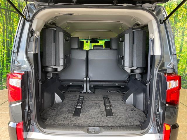 三菱 デリカD：5