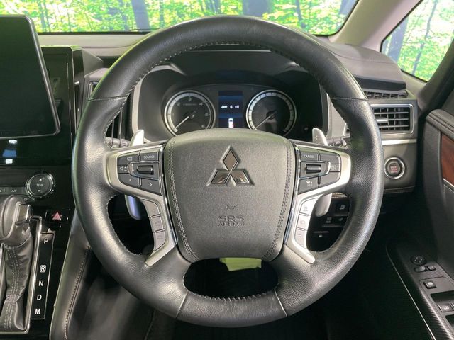 三菱 デリカD：5