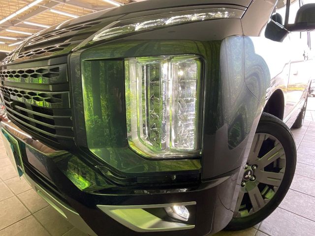 三菱 デリカD：5