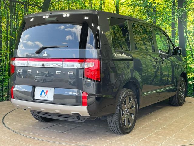 三菱 デリカD：5