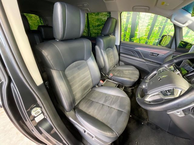 三菱 デリカD：5