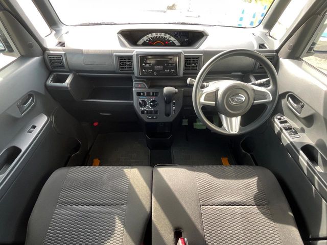 ダイハツ ウェイク