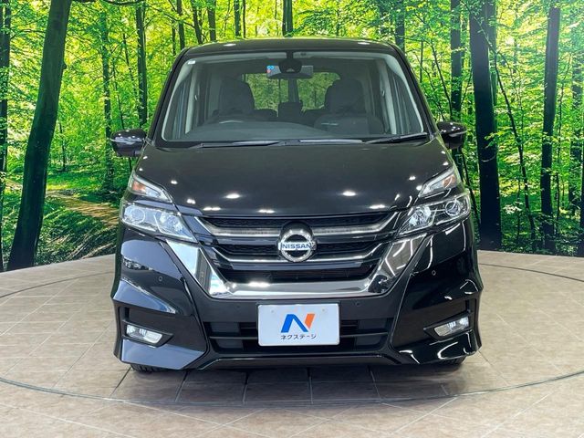 日産 セレナ