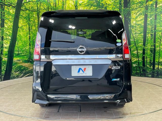 日産 セレナ