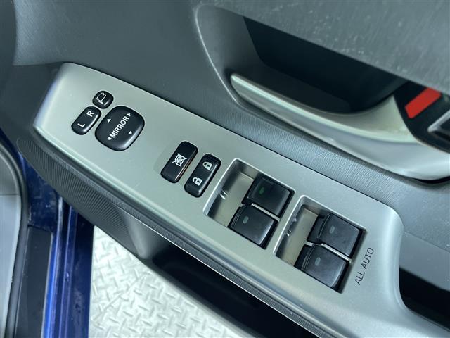 トヨタ プリウスα