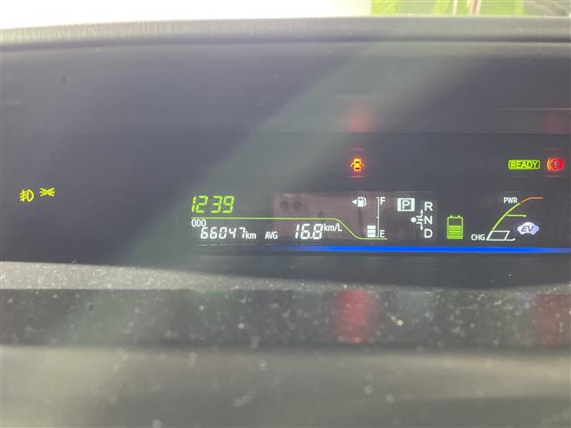 トヨタ プリウスα