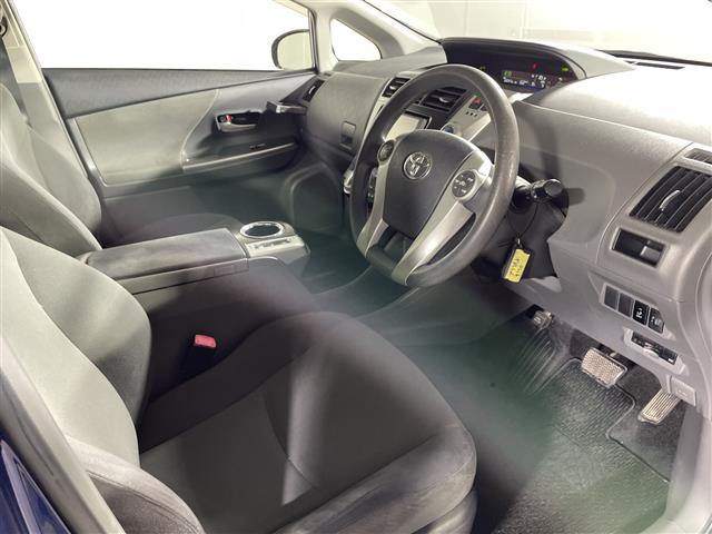 トヨタ プリウスα