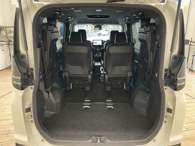 トヨタ ヴォクシー