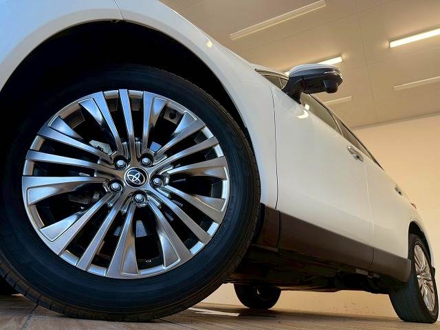 トヨタ ハリアー