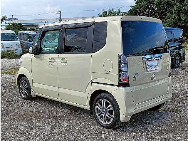 ホンダ N-BOX