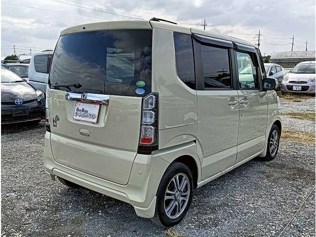 ホンダ N-BOX